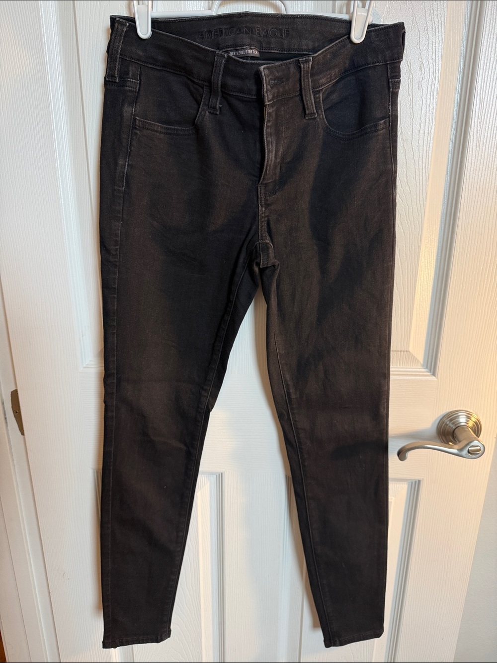 American Eagle Black Women's (Sz 6) Stretch Jeans